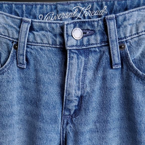 Universal Thread High Rise Wide Leg Raw Frayed Hem Light Wash Denim Crop Jeans - Picture 8 of 16